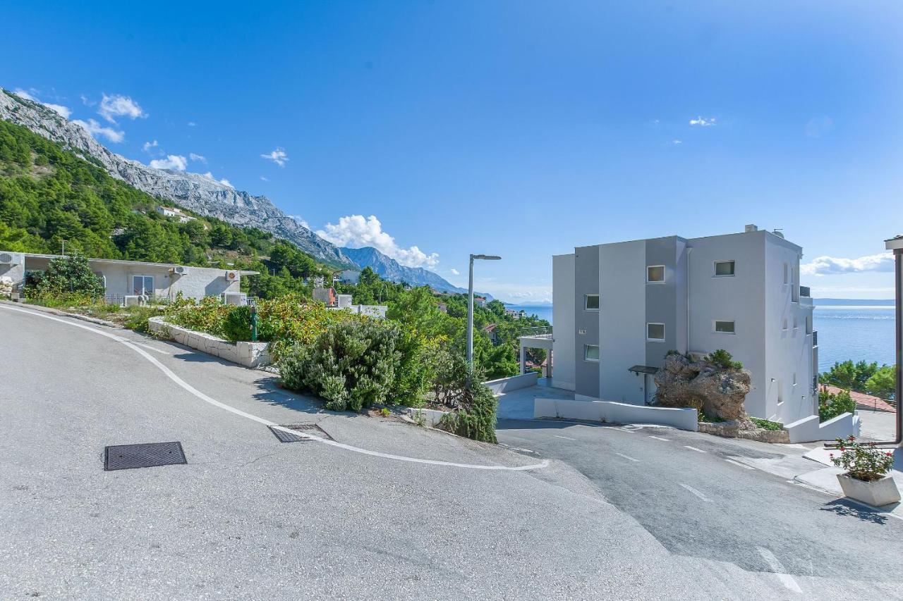 Apartments Ilijanka Brela Exterior photo